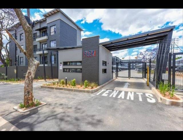 3 BEDROOM PROPERTY TO RENT IN WAVERLEY